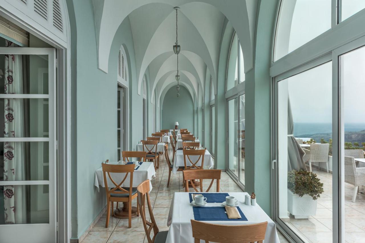 Atlantis Hotel Fira  Exteriör bild