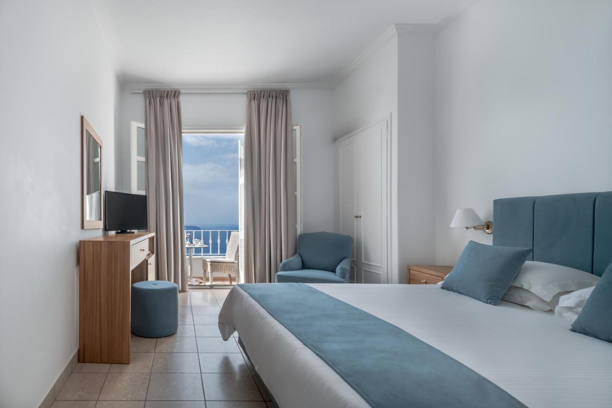 Atlantis Hotel Fira  Rum bild
