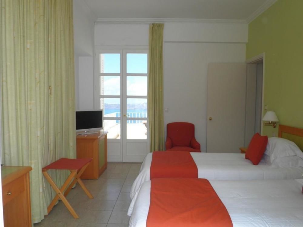 Atlantis Hotel Fira  Exteriör bild
